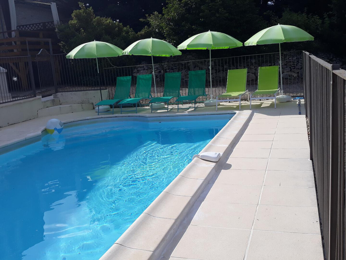 Gîte en pierre avec piscine 8x4m, 10 personnes, Rampieux - Photo 6