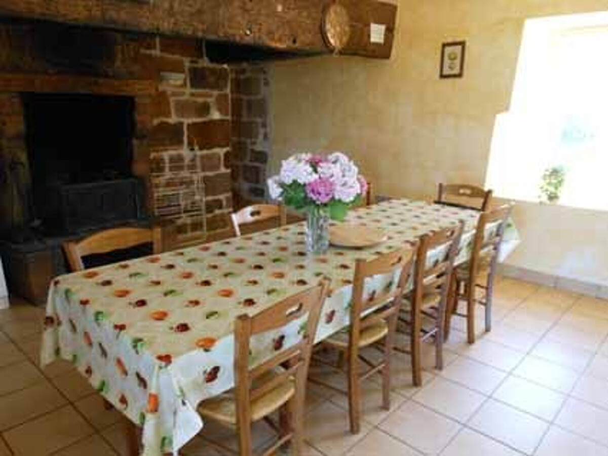 Gîte isolé 9 pers., cheminée, vue vallée à Villac - Photo 3