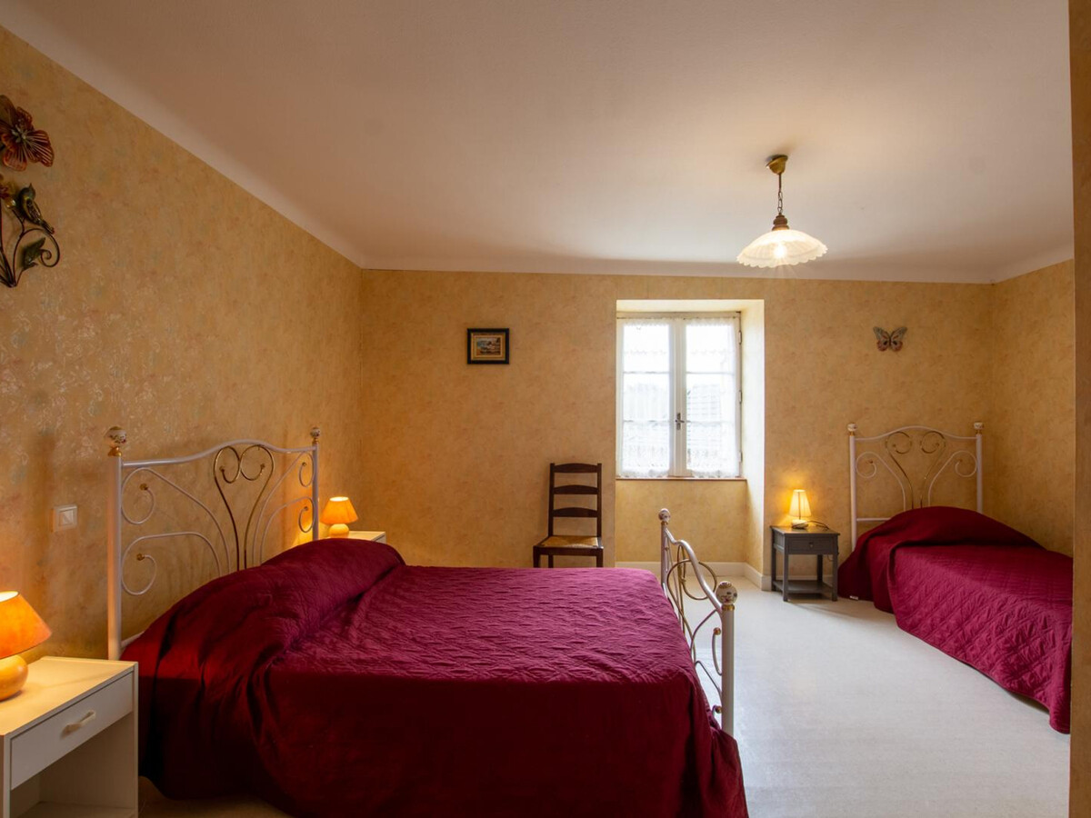 Gîte isolé 9 pers., cheminée, vue vallée à Villac - Photo 5