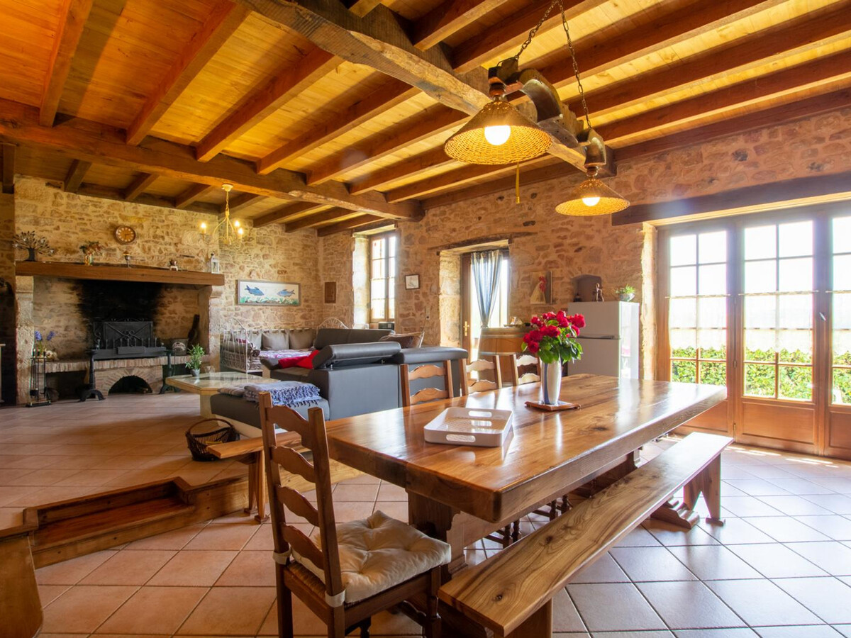Gîte 6 pers. avec terrain de 1900 m² à Cherveix-Cubas - Photo 4