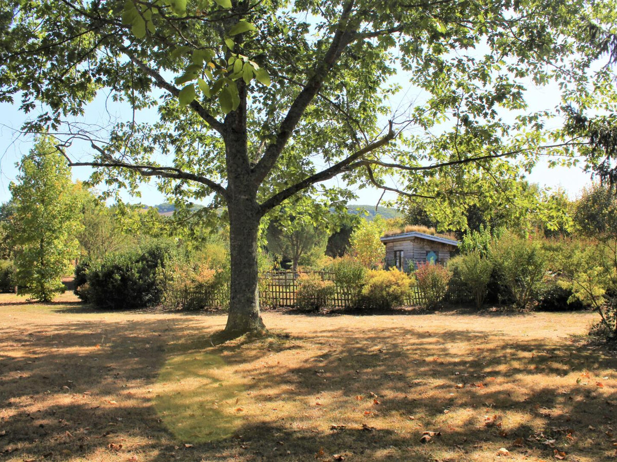 Gîte mitoyenne XIXe avec piscine et 1,5 ha à Pazayac - Photo 24
