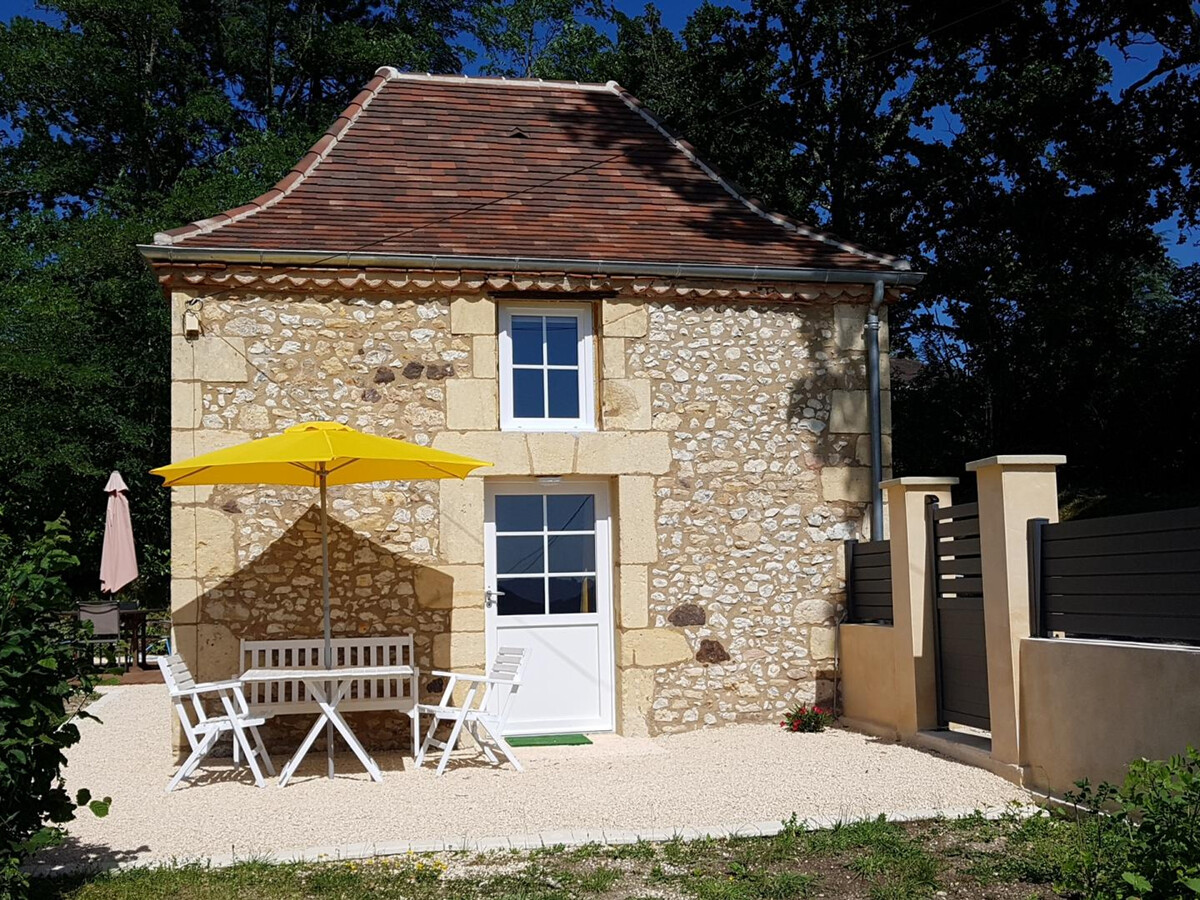 Gîte périgourdine avec jacuzzi et jardin 4000 m² - Photo 1