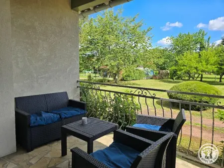 Le Chant des Oiseaux, Gîte 8 pers. Piscine Privée : photo 3