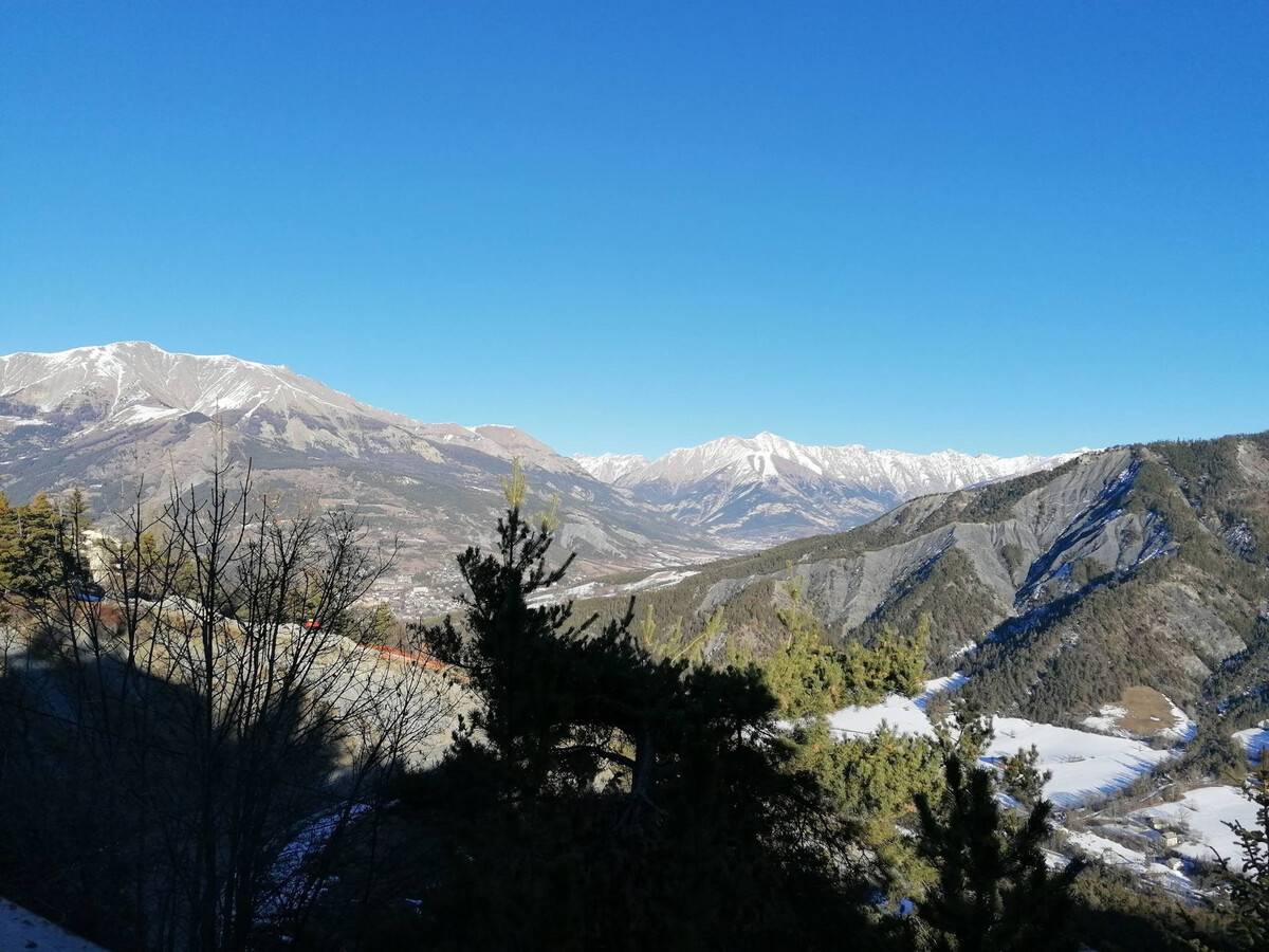 Chalet rénové 110m² 10 pers, terrasse vue montagne - Photo 13