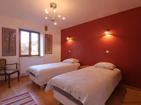 Maison ancienne avec jardin clos près centre équestre, séjour confortable - Photo 12