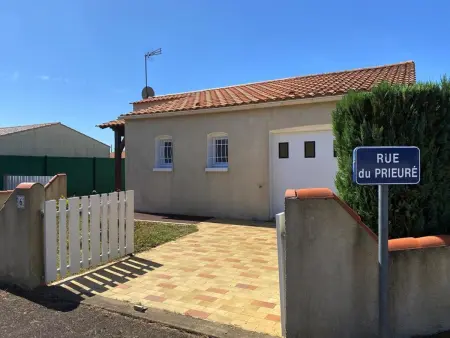 Maison de Vacances : Plage, Forêt et Calme à Longeville-sur-Mer - Photo 11