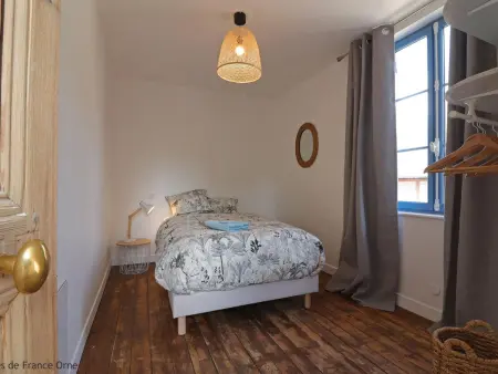 Maison lumineuse au cœur du Sap, jardin et jeux pour enfants - Photo 5