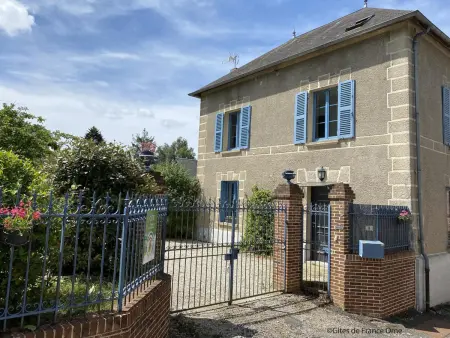Maison lumineuse au cœur du Sap, jardin et jeux pour enfants - Photo 22