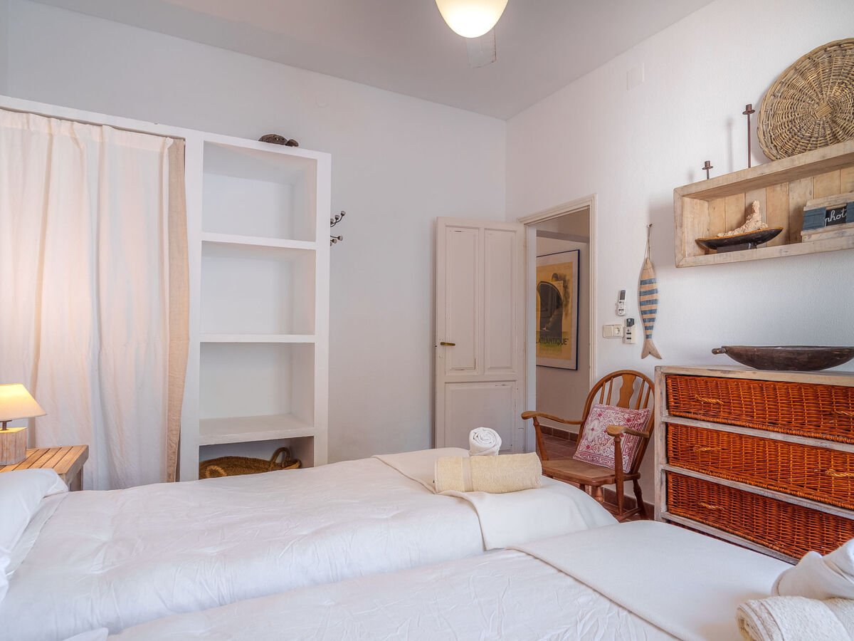 Villa Rubi – San Ferran, mer à 150 m, piscine et jardin 1 000 m² - Photo 15