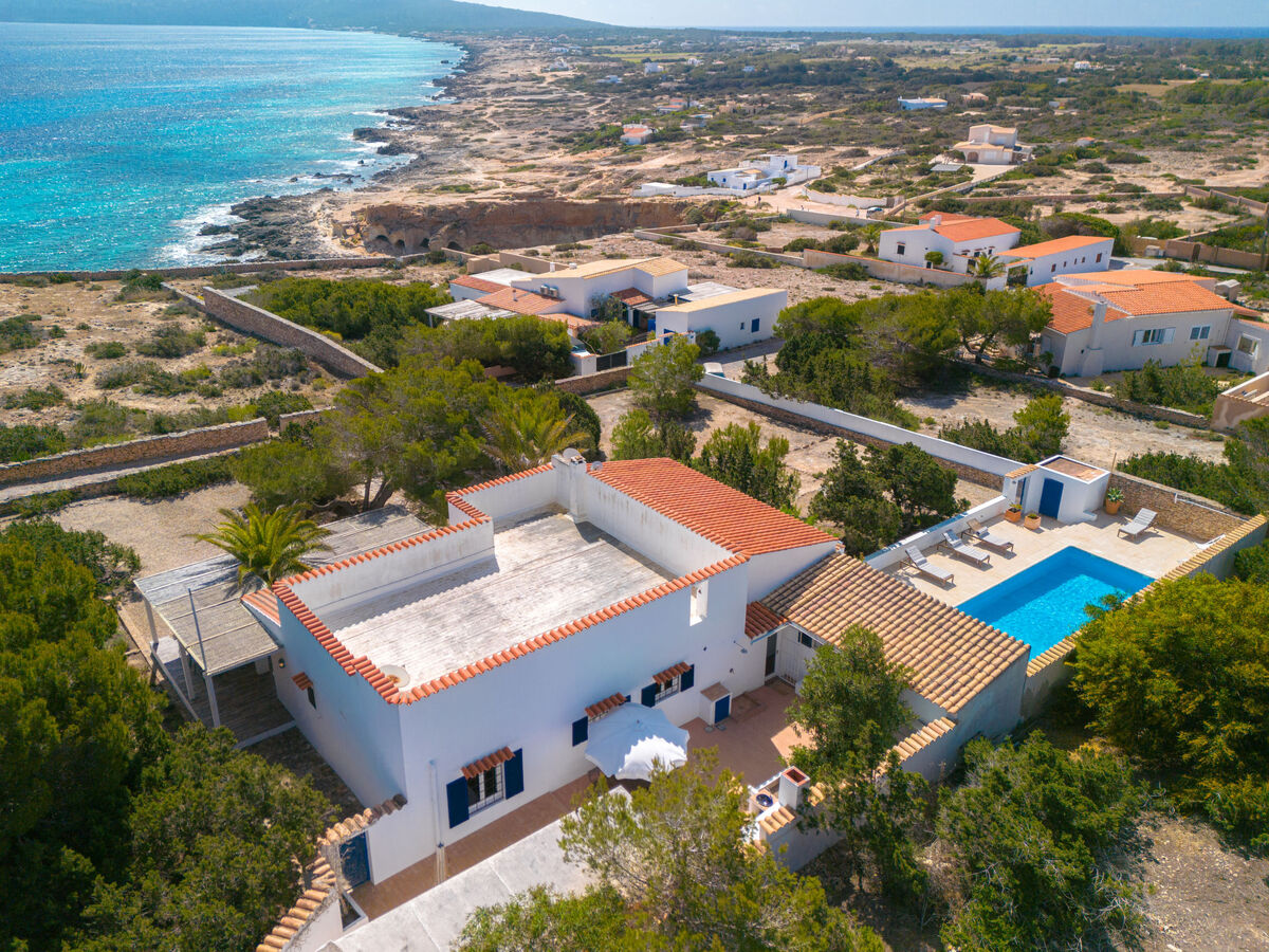 Villa Rubi – San Ferran, mer à 150 m, piscine et jardin 1 000 m² - Photo 38