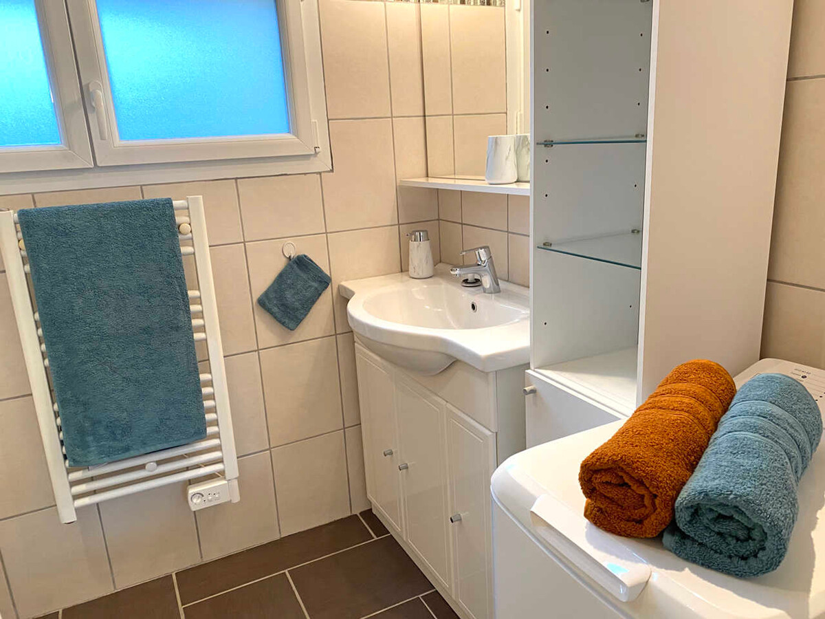 Gîte « Verger du Pas de la Sioule » avec spa et jardin - Photo 15