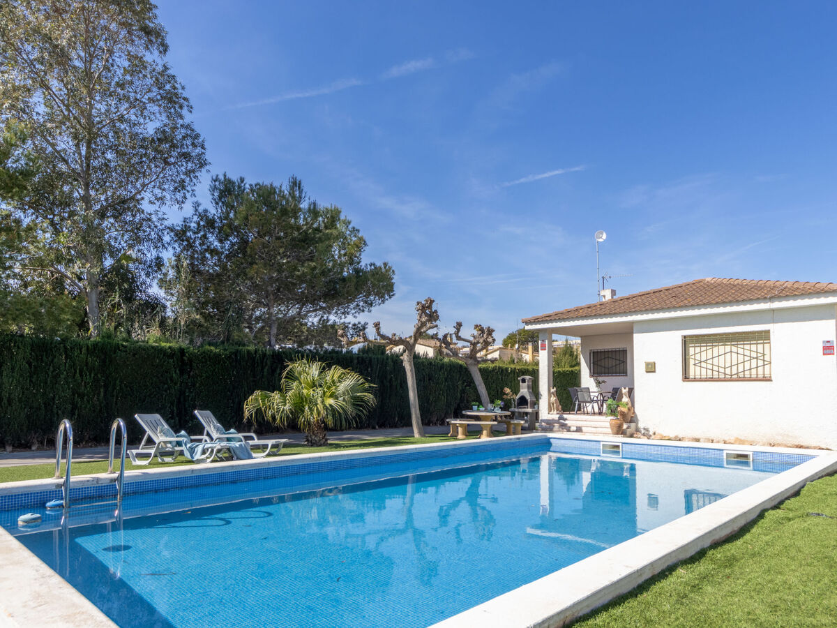 Mari Paz – Maison 3 chambres avec piscine à Deltebre - Photo 1