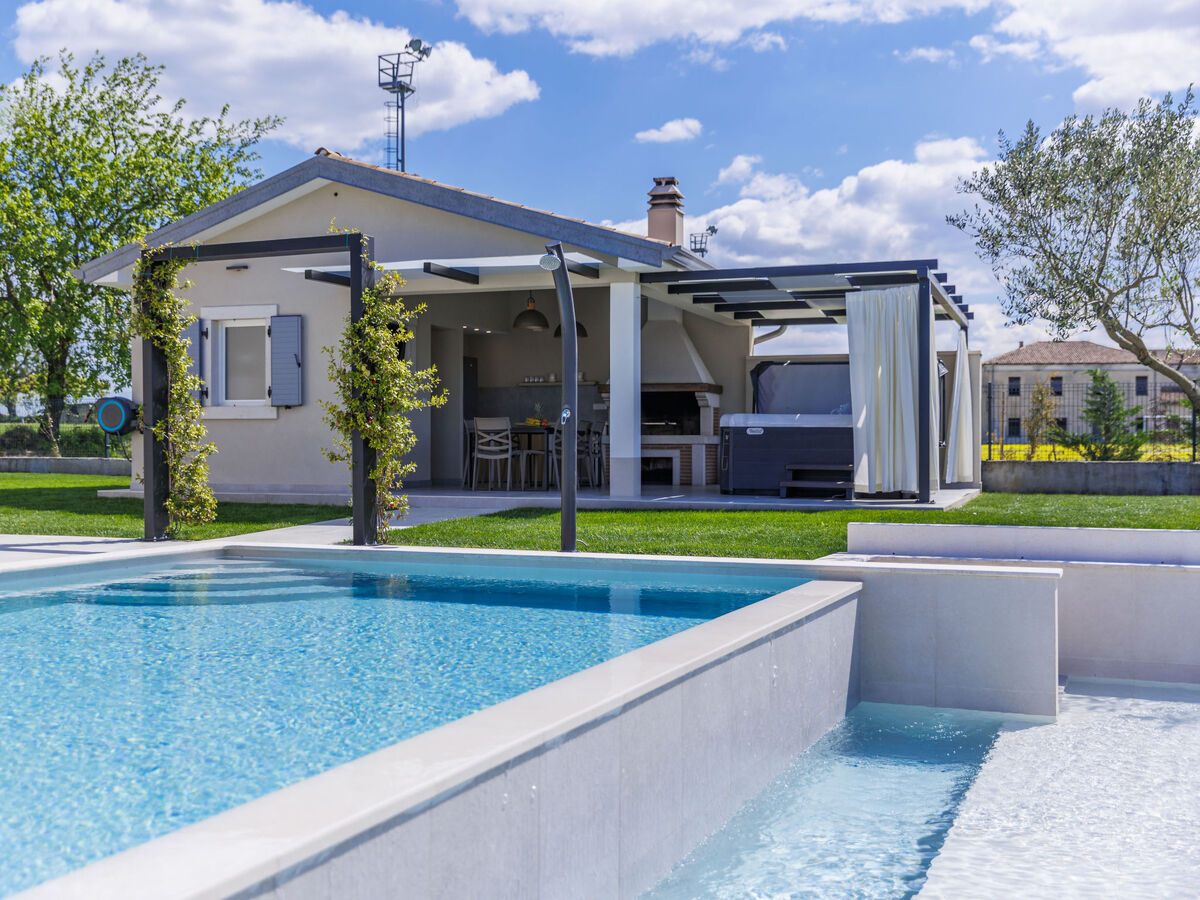 Villa Civitan : maison 8 pers. avec piscine chauffée - Photo 2