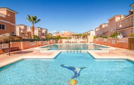 Lovely Home with swimming pool, Maison 4 personnes à Santa Pola - Photo 8