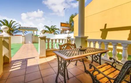 Lovely Home with swimming pool, Maison 4 personnes à Santa Pola - Photo 9