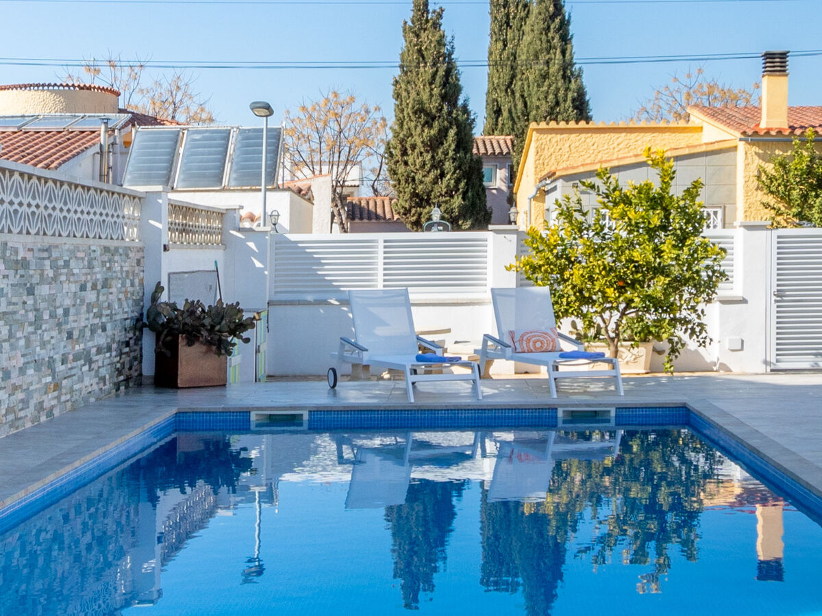 Filisa, maison moderne 3 chambres avec piscine à Empuriabrava - Photo 27
