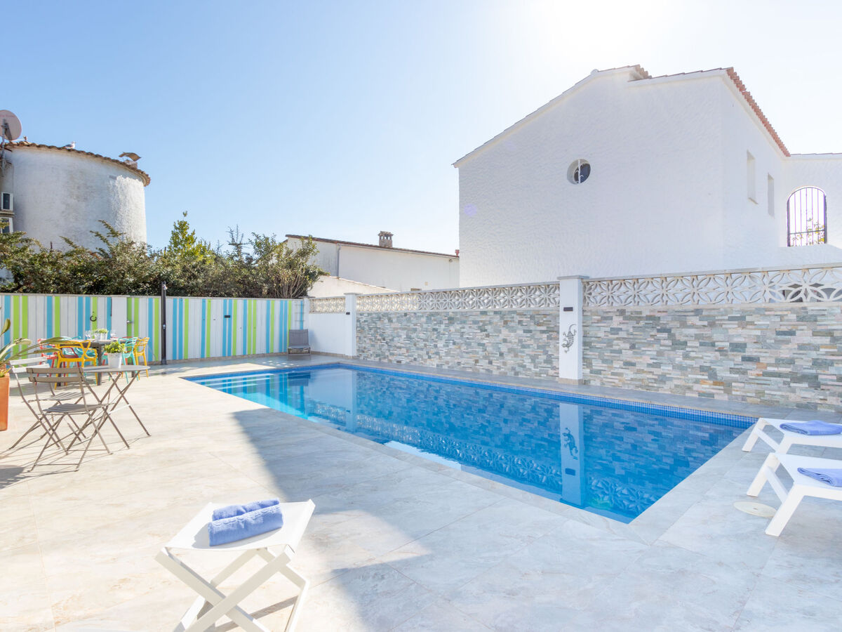 Filisa, maison moderne 3 chambres avec piscine à Empuriabrava - Photo 28