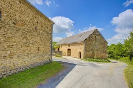 Ferme Sarlat – Maison 11 personnes, piscine privée : photo 38