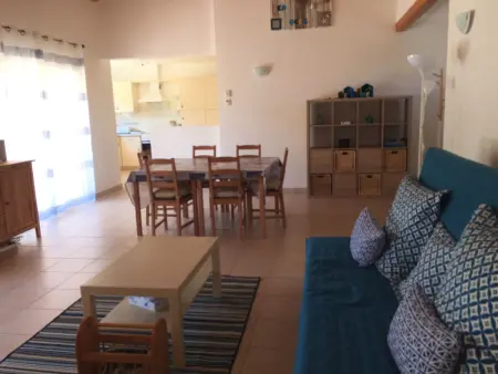 Maison neuve avec jardin, plage à 1.5km, animaux acceptés, équipements familiaux et sportifs - Photo 2