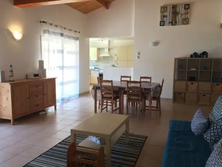 Maison neuve avec jardin, plage à 1.5km, animaux acceptés, équipements familiaux et sportifs - Photo 15