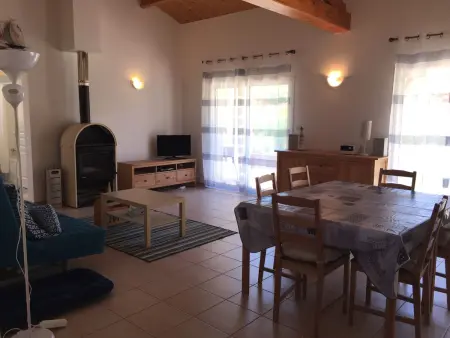 Maison neuve avec jardin, plage à 1.5km, animaux acceptés, équipements familiaux et sportifs - Photo 21