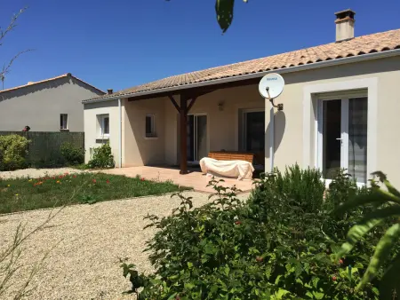 Maison neuve avec jardin, plage à 1.5km, animaux acceptés, équipements familiaux et sportifs - Photo 27