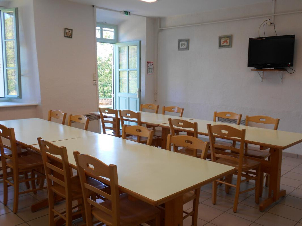 Gîte 14 pers dans ancienne école avec WiFi, animaux OK - Photo 11