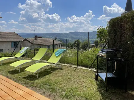 Maison moderne à La Chabanne avec jardin et animaux admis - Photo 14