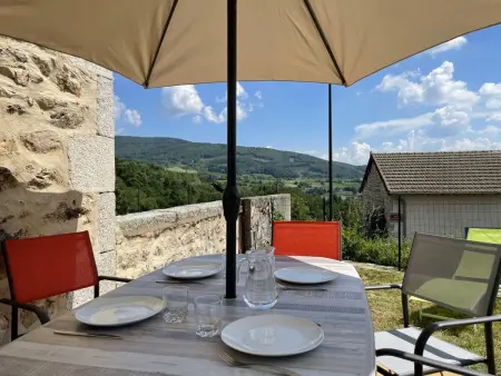 Maison moderne à La Chabanne avec jardin et animaux admis - Photo 15