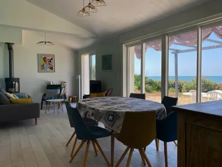 Maison vendéenne rénovée, accès direct plage à Longeville : photo 10