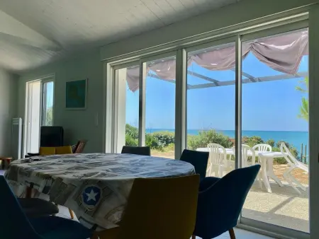 Maison vendéenne rénovée, accès direct plage à Longeville : photo 12