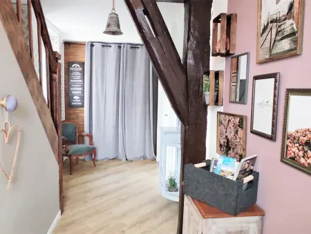 Gîte Entr'eux Parenthèses à Compiègne, terrasse plein sud : photo 17