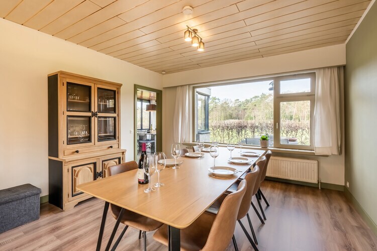 Villa Buiten Huis : 4 chambres avec jardin à Merksplas - Photo 2