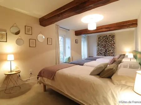 Maison paisible en nature avec cheminée et animaux acceptés - Photo 20
