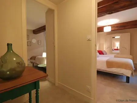 Maison paisible en nature avec cheminée et animaux acceptés - Photo 24