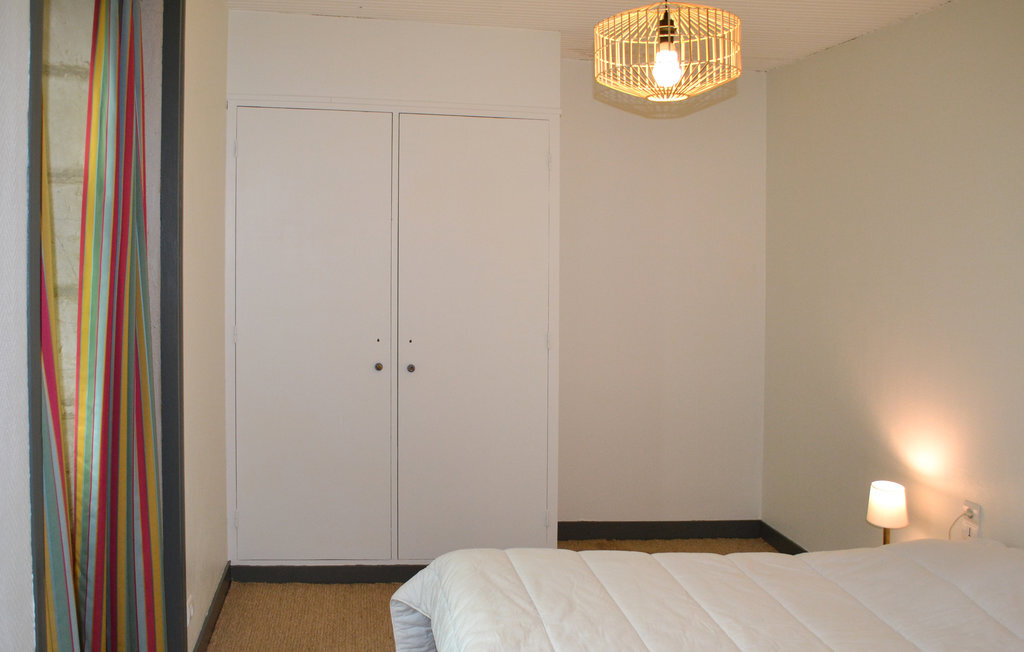 Maison médiévale de 1042 à Saint-Jean-d'Angle - Photo 20