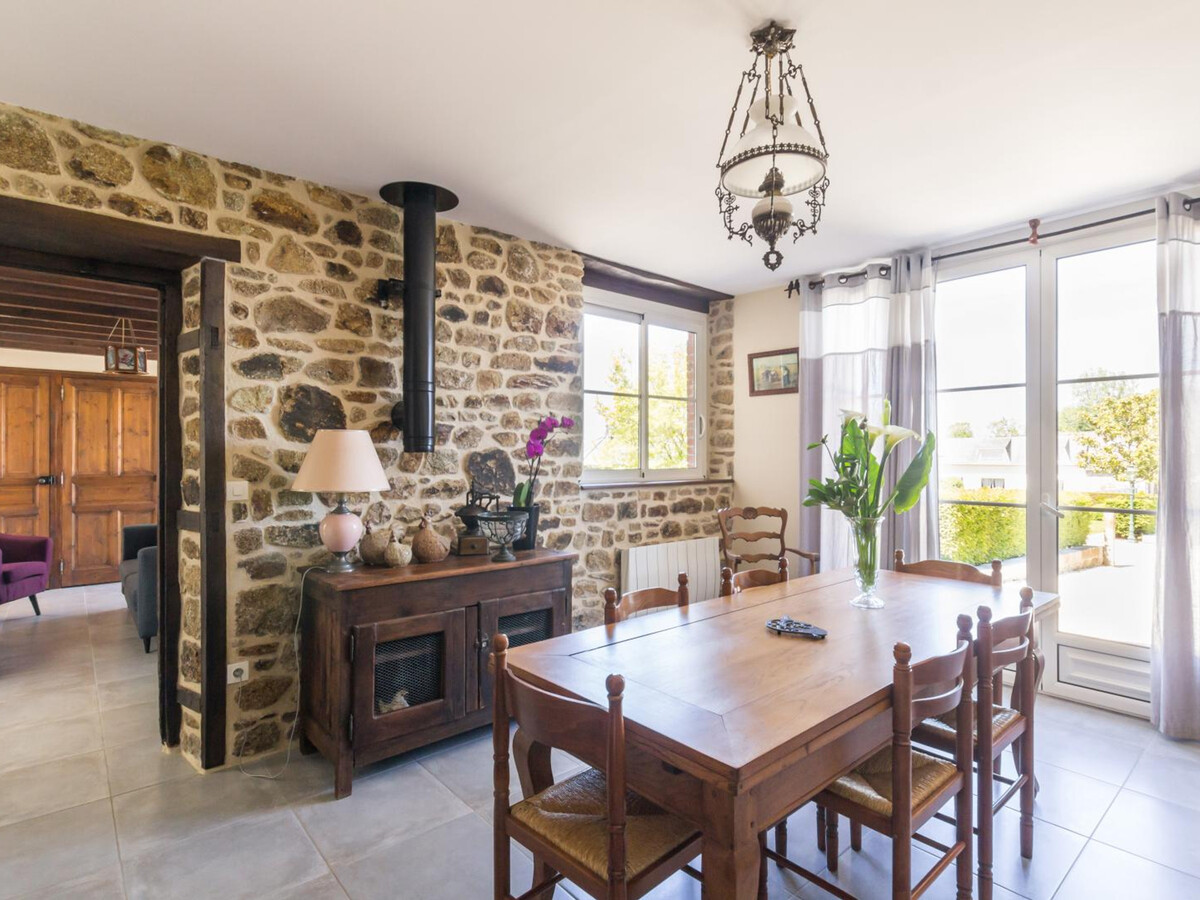 Maison en pierre rénovée avec jardin paysager à Villedieu - Photo 3