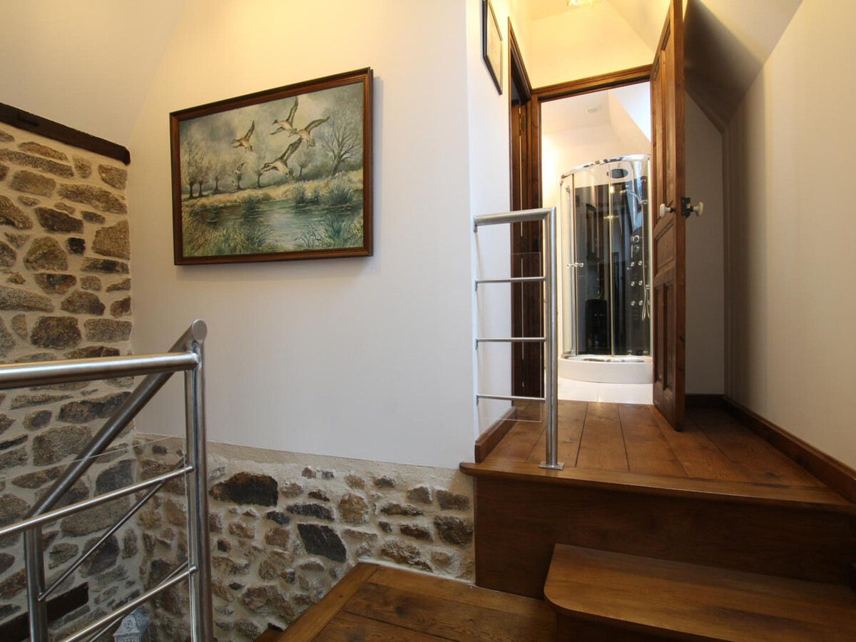 Maison en pierre rénovée avec jardin paysager à Villedieu - Photo 18