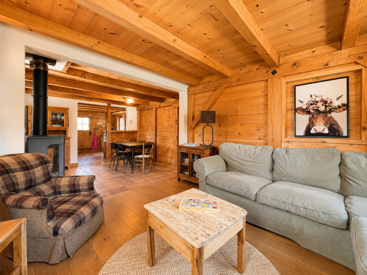 Chalet 122 m² avec poêle à bois à Notre-Dame-de-Bellecombe - Photo 1