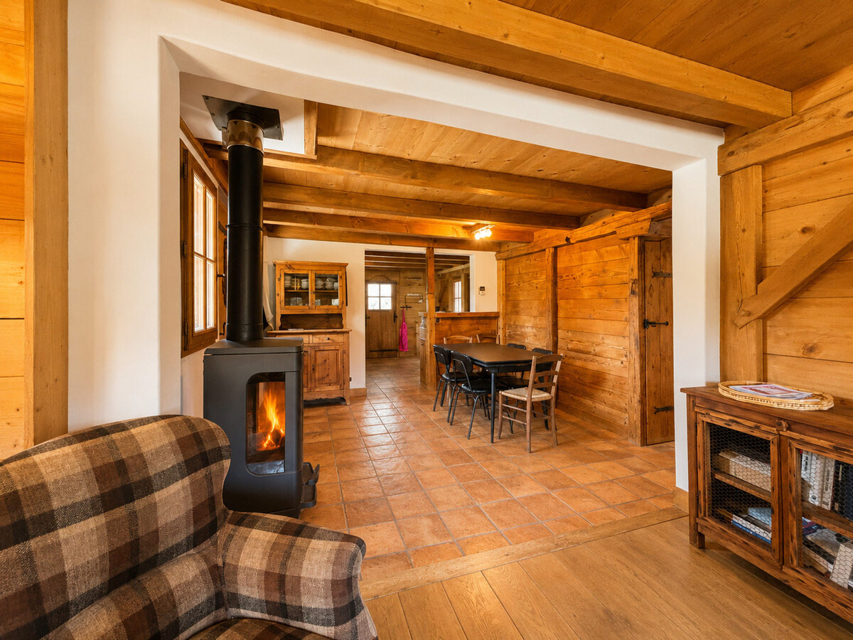 Chalet 122 m² avec poêle à bois à Notre-Dame-de-Bellecombe - Photo 4