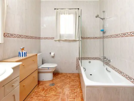 Villa Anita, maison 4 chambres piscine eau de mer - Photo 19