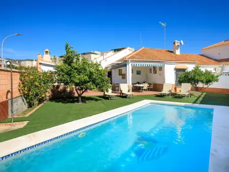 Villa Anita, maison 4 chambres piscine eau de mer - Photo 22