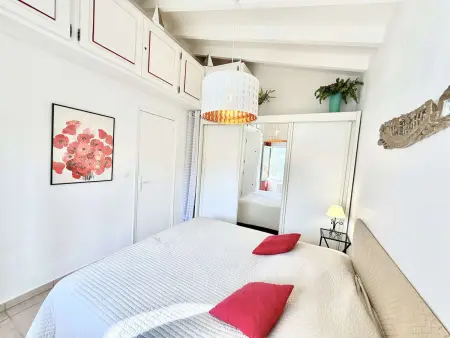 Villa cosy à Santa-Giulia, 30m plage, climatisée, terrasse BBQ, 3 chambres, 5 couchages - Photo 13