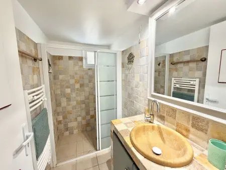 Villa cosy à Santa-Giulia, 30m plage, climatisée, terrasse BBQ, 3 chambres, 5 couchages - Photo 18