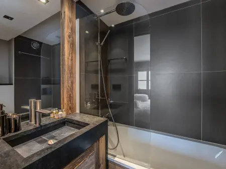 Chalet chaleureux avec SPA proche pistes à Méribel - Photo 15