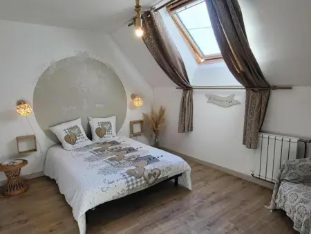 Gîte 12 personnes en grange pierre à Blomard, piscine chauffée : photo 10