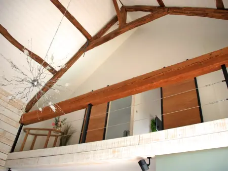 Gîte loft 125 m² piscine chauffée et spa en Auvergne : photo 8
