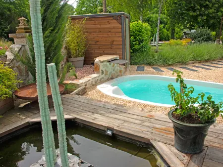 Gîte loft 125 m² piscine chauffée et spa en Auvergne : photo 16