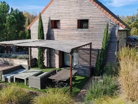 Gîte loft 125 m² piscine chauffée et spa en Auvergne : photo 22