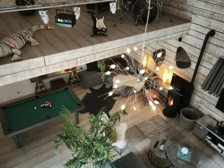 Gîte loft 125 m² piscine chauffée et spa en Auvergne : photo 25